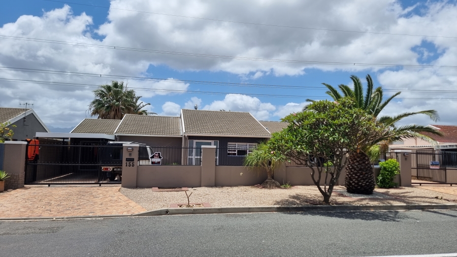 5 Bedroom Property for Sale in Die Bos Western Cape